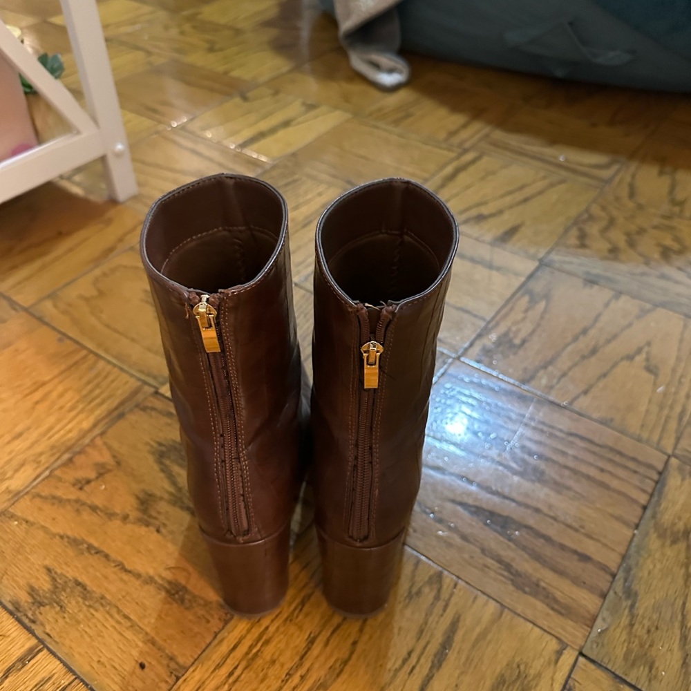 Zara - size 8 brown snakeskin boots - Picture 2 of 3